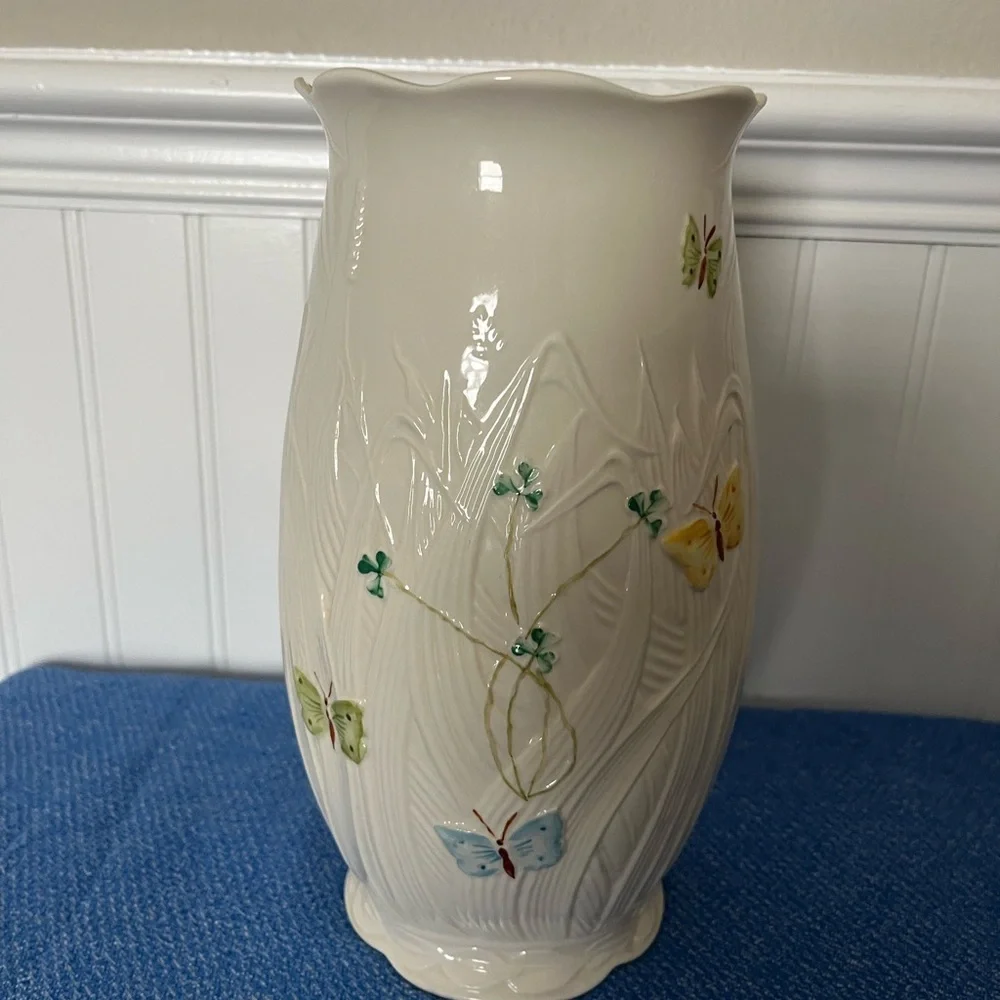 Belleek Millennium 2000 Butterfly Vase